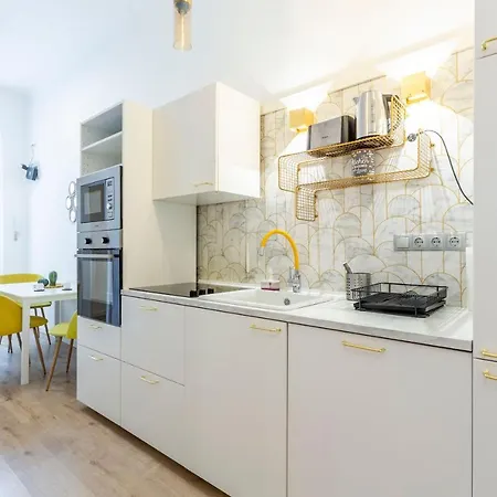 Apartment Exclusive Next To The Fashion Street